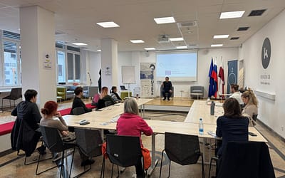 Research and Entrepreneurship: A Successful Blend of Innovation and Business Opportunities